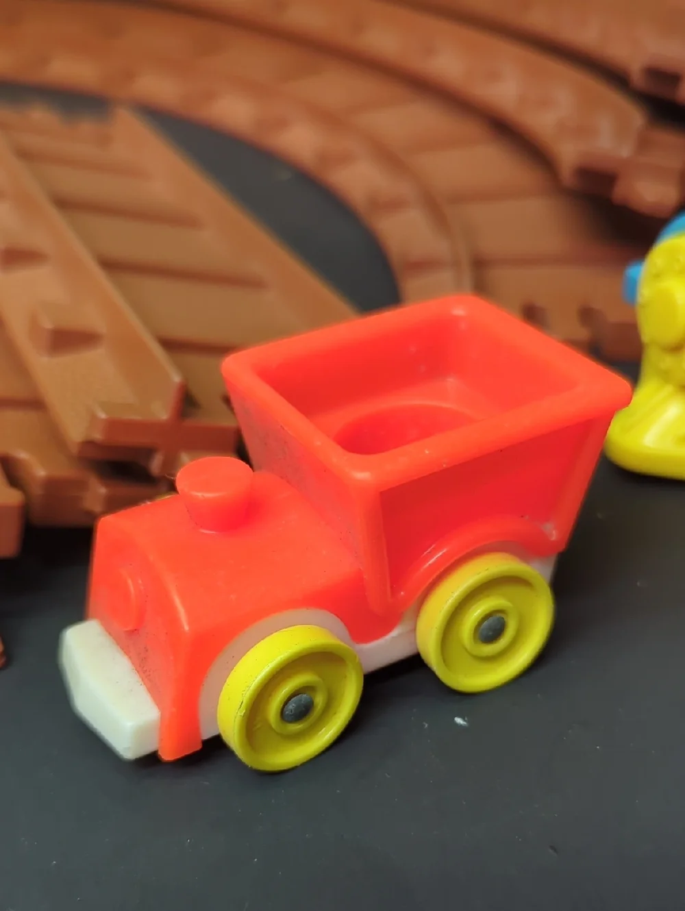 Fisher Price‎ Little People Lift & Load Railroad #943